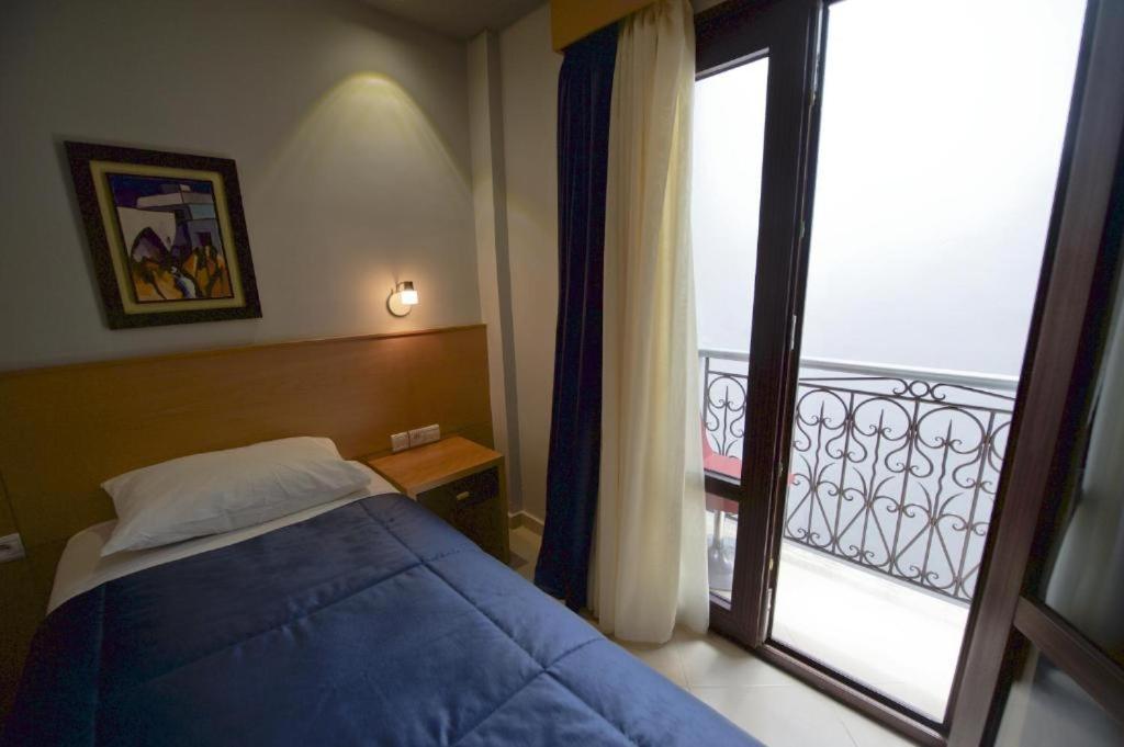Hotel Al Amal Tiznit Exterior photo